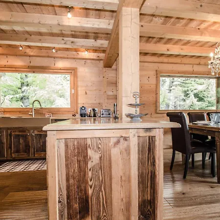 Chalet Chamonix-mont-blanc, 7 Pieces, 12 Personnes - Fr-1-343-233